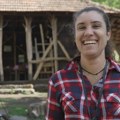 Brazilka Nina oduševljena Srbijom! Planirala da ostane kraće, ali su je naša hrana i mentalitet "kupilI": Domaći sir i ćevapi…