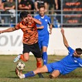 Haos u komšiluku: Navijač Zadra utrčao na teren i udario golmana! (video)