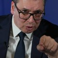 „Poslednja faza vladavine jednog diktatora“: Vučić šalje naprednjake da cepaju listove podrške studentima