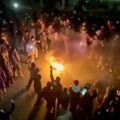Protesti se pretvorili u krvoproliće; Raste broj mrtvih u Iranu FOTO