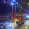 Opsadno stanje ispred zgrade u Novom Sadu: Hitno dojurila 3 vatrogasna vozila (Foto)