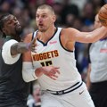 Evo gde možete da gledate uživo prenos meča Jokićevog Denvera i Minesote u trećem meču plejofa NBA lige