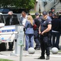 Pucnjava u lokalu na Novom Beogradu: Muškarac ranjen iz vatrenog oružja, jedna osoba uhapšena