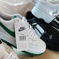 Zrenjaninac hteo da proda stotine patika bez dokumentacije? Policija pronašla 236 kutija sportske obuće, osumnjičeni završio u…