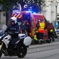 Dve osobe poginule zbog nevremena u Francuskoj! Superćelijska oluja obarala kamione i čupala drveće iz korena