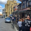 Više Leskovčana nego juče čeka u redu da bi potpisali podršku Studentskoj listi