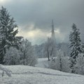 Sneg zatrpao jug Srbije Prizor je neverovatan, visina belog prekrivača veća od 1 metra (foto)