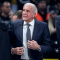 Urnebesno! Evroliga čestitala Novu godinu uz hit objavu sa Željkom Obradovićem! Svi se smeju zbog fotki trenera Partizana…