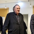 Žerar Depardje osuđen na 18 meseci uslovno zbog seksualnog napada na koleginice