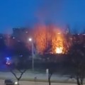 Gori baraka u Omladinskih brigada na Novom Beogradu