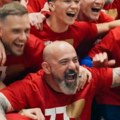 Ludnica u svlačionici! Isplivao snimak slavlja crveno-belih posle pobede u derbiju i osvajanja šampionske titule! (video)