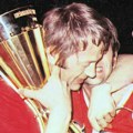 Cvele, moka, kaponja... Zvezdina košarkaška emotivna priča: Crveno-beli objavili dokumentarac za sećanjem na legende