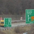 Putevi Srbije: Zapalio se kamion na auto-putu na petlji Ražanj - Pojate