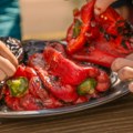 Kako da najlakše po izgledu prepoznate koliko je paprika ljuta: Ovi znakovi otkrivaju koliko će peći