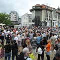 Počeo novi protest „Srbija protiv nasiljaˮ u Kragujevcu