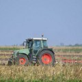 Ministarka Tanasković prihvatila zahtev sedam udruženja poljoprivrednika za sastanak u ponedeljak