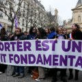 Francuski Senat odobrio da pobačaj postane ustavno pravo