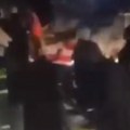 Tragedija, ima mrtvih! Srušio se most, voz iskliznuo iz šina Teška nesreća u Rusiji