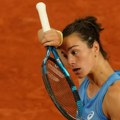 Najveća senzacija Rolan Garosa eliminisana u polufinalu!