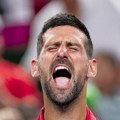 “Brutalno”: Novak Đoković dva puta povraćao tokom meča sa Hanfmanom (VIDEO)