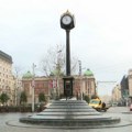 Postavljen sat na Trgu Republike