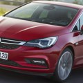 Vozač Opel Astre dobio kaznu za prebrzu vožnju: Kamera ga je snimila pri brzini od 696 km/h!?