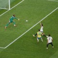 Kakva ludnica, Brazil u poslednjoj sekundi izbacio Japan - preokret za anale, heroj napadač Arsenala VIDEO