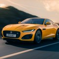 Jaguar ne pravi automobile od prošle godine, ali stotine novih vozila i dalje na lageru