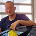 Ovo je mladić (23) koji je poginuo kod Novog Pazara. U njegov automobil se zakucao "golf" sa trojicom mladića, sumnja se da je…