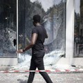 Ministar pravde Francuske: Smrt mladića ne može biti izgovor za nerede