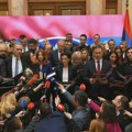 Opozicija poslala Brnabić predloge za usvajanje Ustavnog zakona: Lokalni i beogradski izbori da se održe na jesen