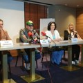 (VIDEO) Spektakl u Nišu: Aco Pejović na koncertu premijerno izvodi nove pesme