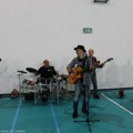 Umetnici priredili performans za osuđenike u KPZ u Kragujevcu