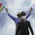 FOTO Horor na ulicama Najrobija, policija pucala na demonstrante: Polusestra Baraka Obame pogođena suzavcem, besni građani…