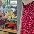 Posetili smo zrenjaninsku pijacu Trešnje papreno skupe, a višanja neće ni biti