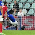 Francuzi slavili posle 102 minuta - Italijani rastužili domaćine