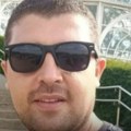 Lopovi ubili taksistu (30): Oteli ga ispred kuće, opljačkali i naterali da pije kiselinu: Pronađen nasred puta sa jezivim…