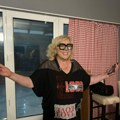 "Ma kakva sam ja gazdarica, zavlačim ruke i u klozet" Zorica Marković ima svoju kafanu u Beogradu, a evo kad dolazi na posao