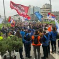 „Pokorni pišu kazne – slobodni pišu istoriju“: Protest u centru Kragujevca u 18 časova zbog prekršajnih prijava koje policija…