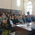 Odbijanjem predloga DS-NPS, usvajanjem izveštaja likvidacije i rebalansom budžeta renula sednica