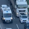 Hitna pomoć: Jedna osoba lakše povređena u udesu u Beogradu