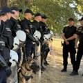 Direktor policije obišao policijske službenike angažovane na obezbeđenju derbija