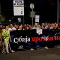 Devetnaesti protest "Srbija protiv nasilja" u Beogradu, jajima i toalet papirom na zgradu "Pinka"; okupljanja i u drugim…