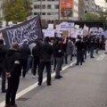 Zaigrala mečka: Nemačka "gura" Rezoluciju o Srebrenici, a džihadisti joj protestuju u Hamburgu, traže kalifat i viču…