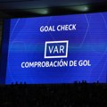 Fifa se odlučula na drastičnu promenu - VAR ide u istoriju! "Ubuduće neće odlučivati sudije"