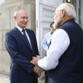 Putin pozvao telefonom indijskog premijera Modija: „Moj prijatelj podelio stavove sa mnom“