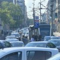 (Foto) Totalni kolaps na Autokomandi i u Ustaničkoj! Putnici izlaze iz vozila i pešače, vozači okreću automobile, kritično i…