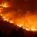 Najstrašnija fotografija požara u Srbiji: Vatra zahvatila veliku površinu, sve se crveni, dim se diže u nebo
