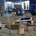 Dojava o bombi u diskoteci u Novom Sadu: Policija evakuiše više od 800 ljudi VIDEO