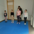 Korektivna gimnastika - još jedan interesantan program na Božićnoj školi, ali i preko potreban u ovom vremenu